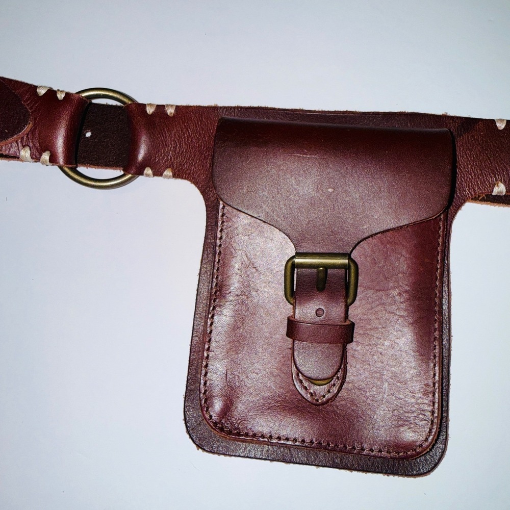 ATHLETA Genuine Leather Pouch Utility Belt Bag Brown Boho Festival Size M NWOT